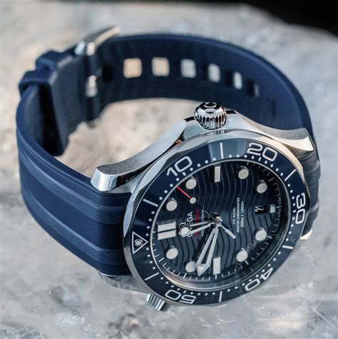 omega seamaster 300 bands